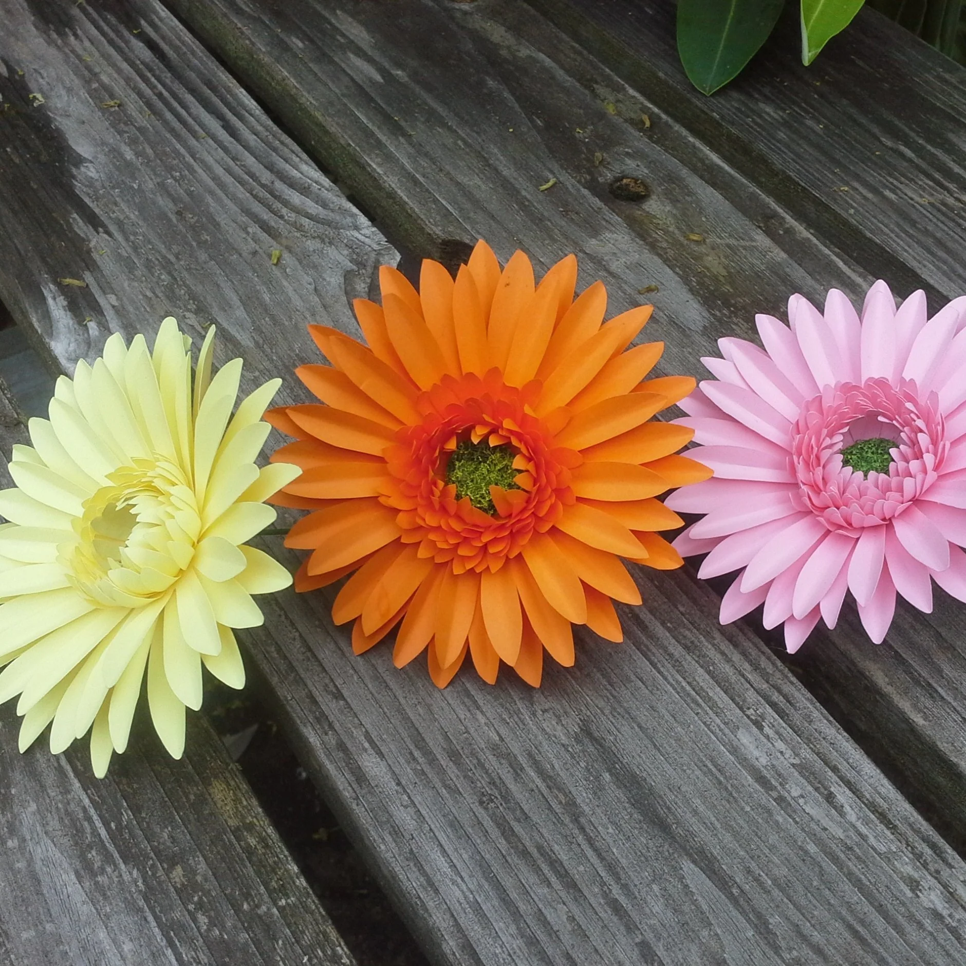 3 x Handmade Paper Gerbera Daisies - Image 9