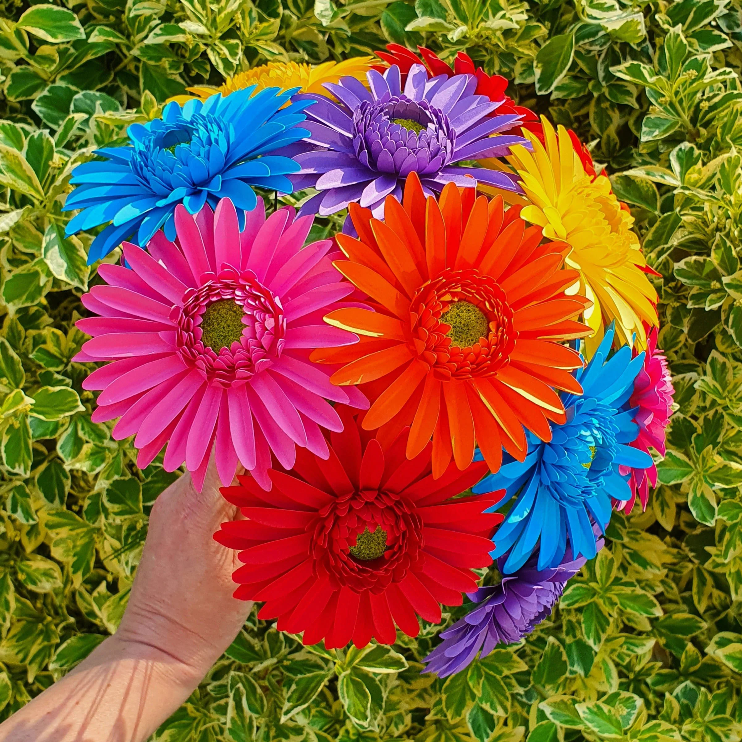 6 x Handmade Paper Gerbera Daisies - Image 10
