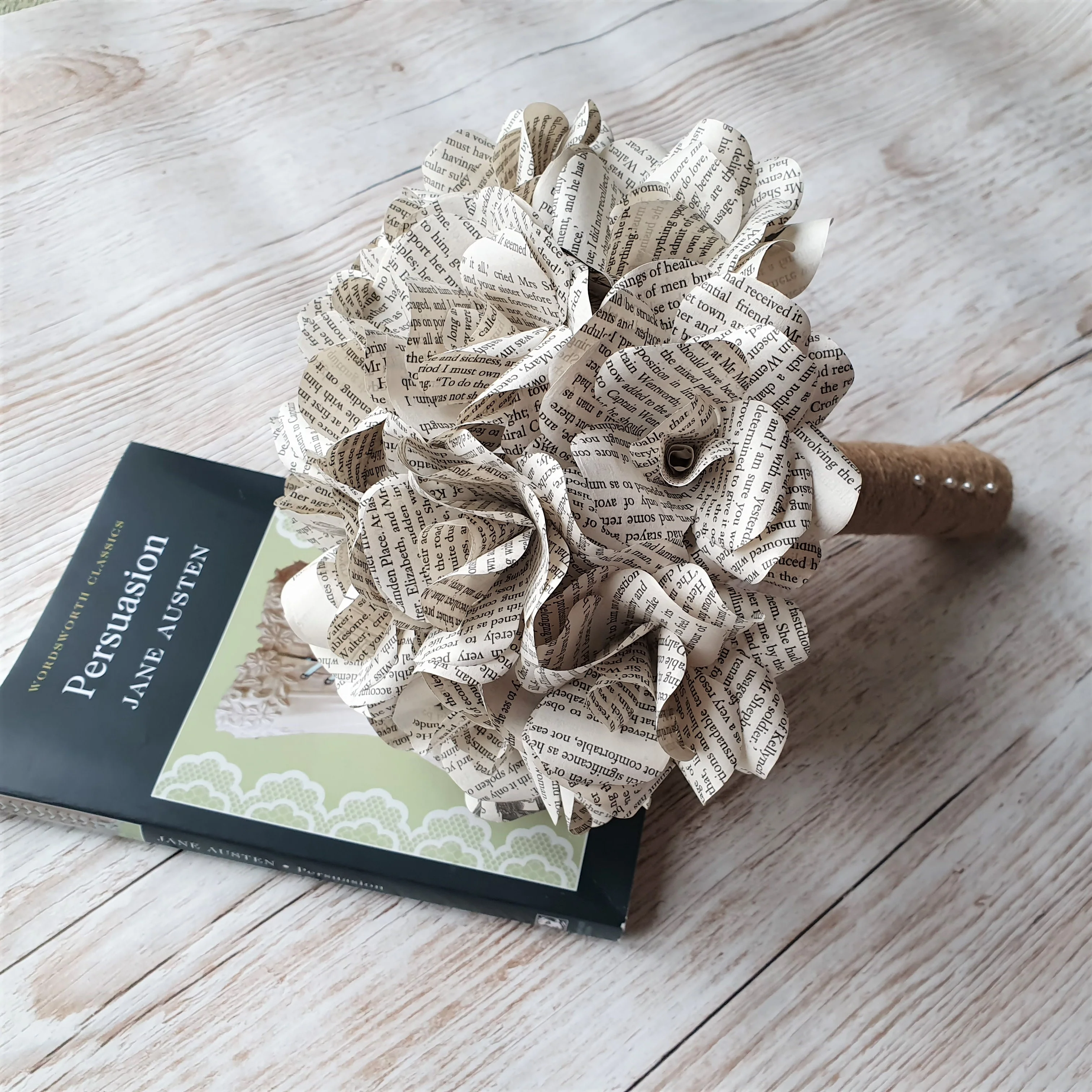 Book Paper Flower Bridal Bouquet - Image 3