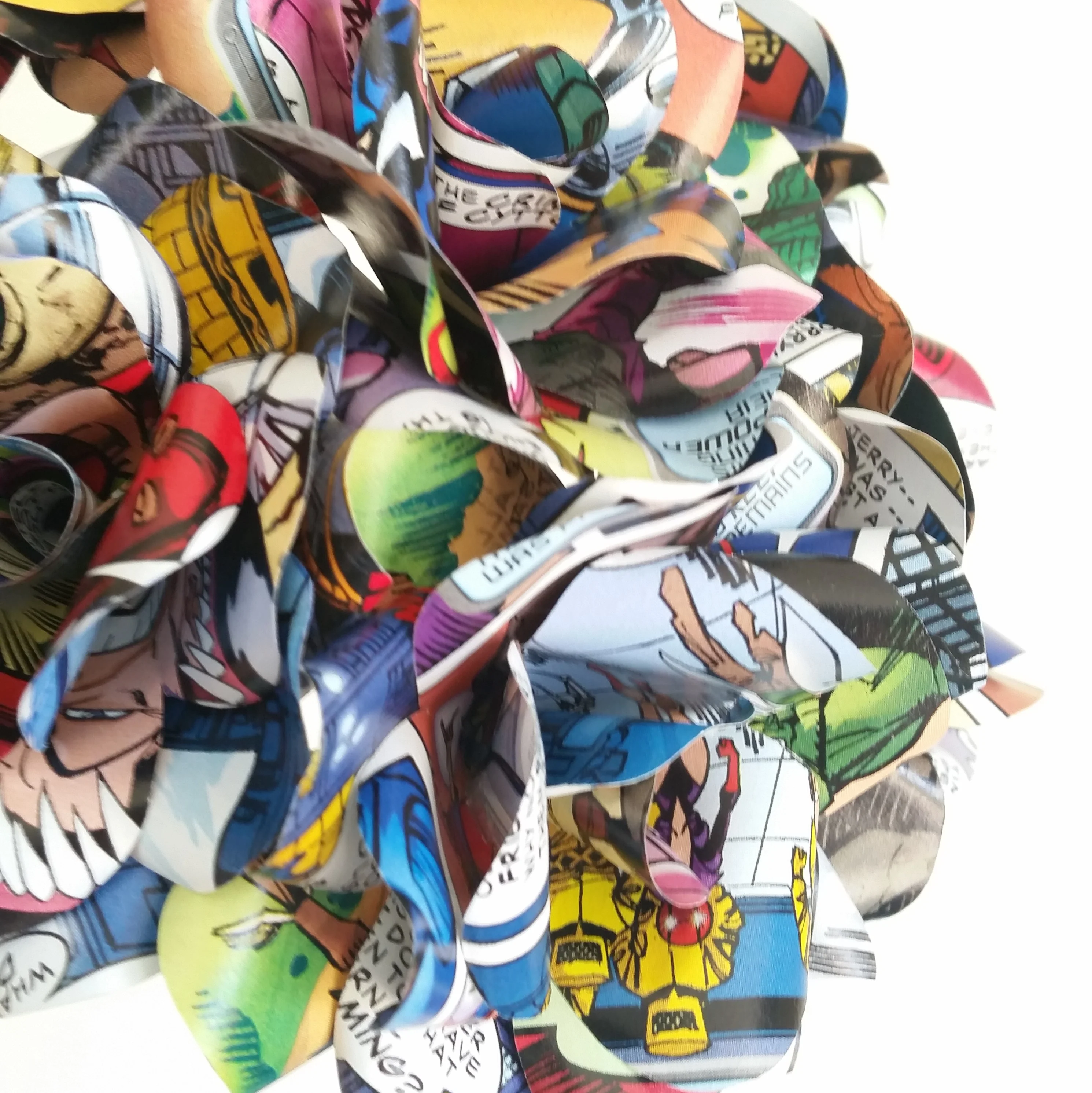 Comic Book Paper Flowers - Image 5