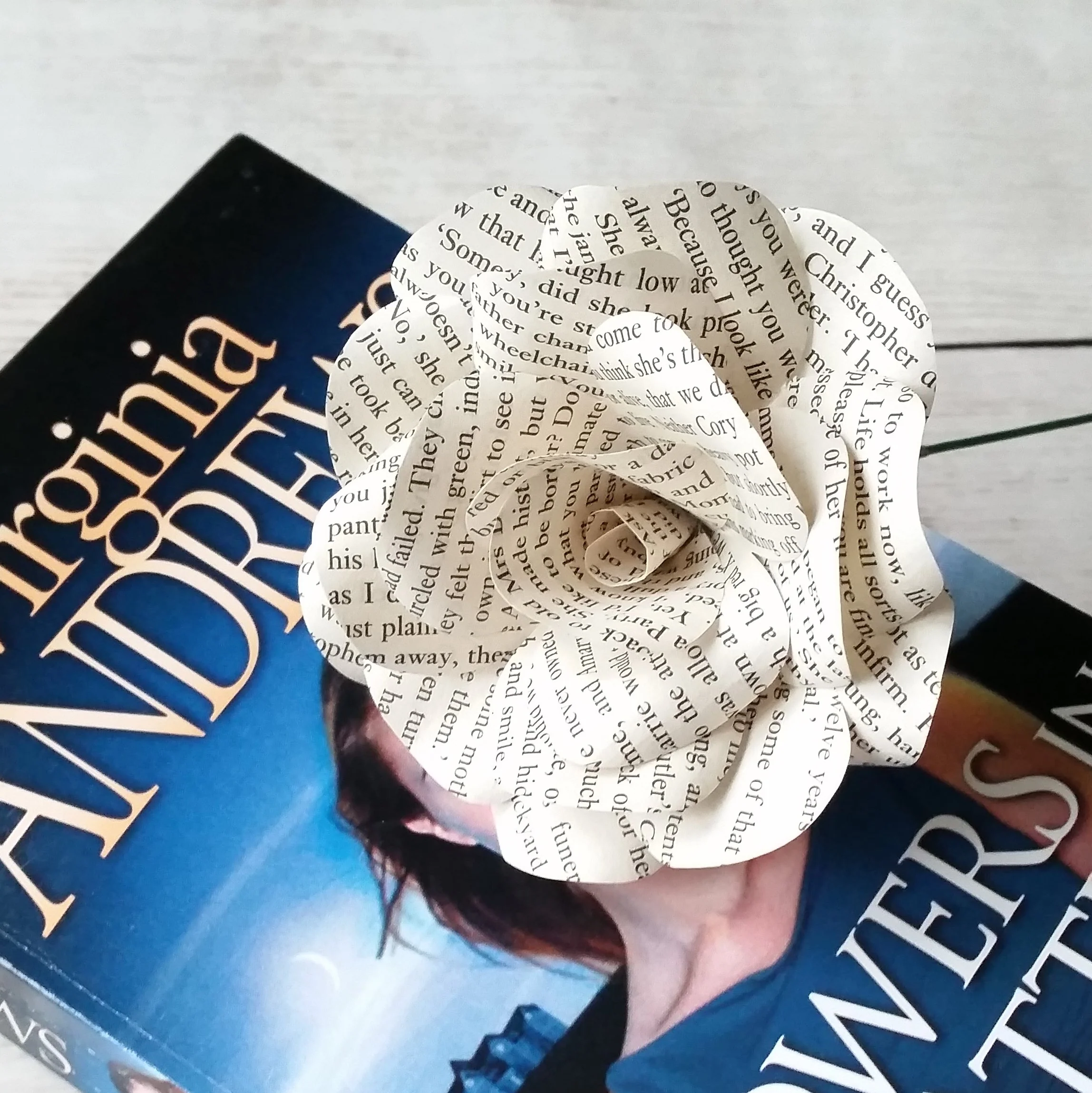 Flowers In The Attic Book Paper Roses - Image 6