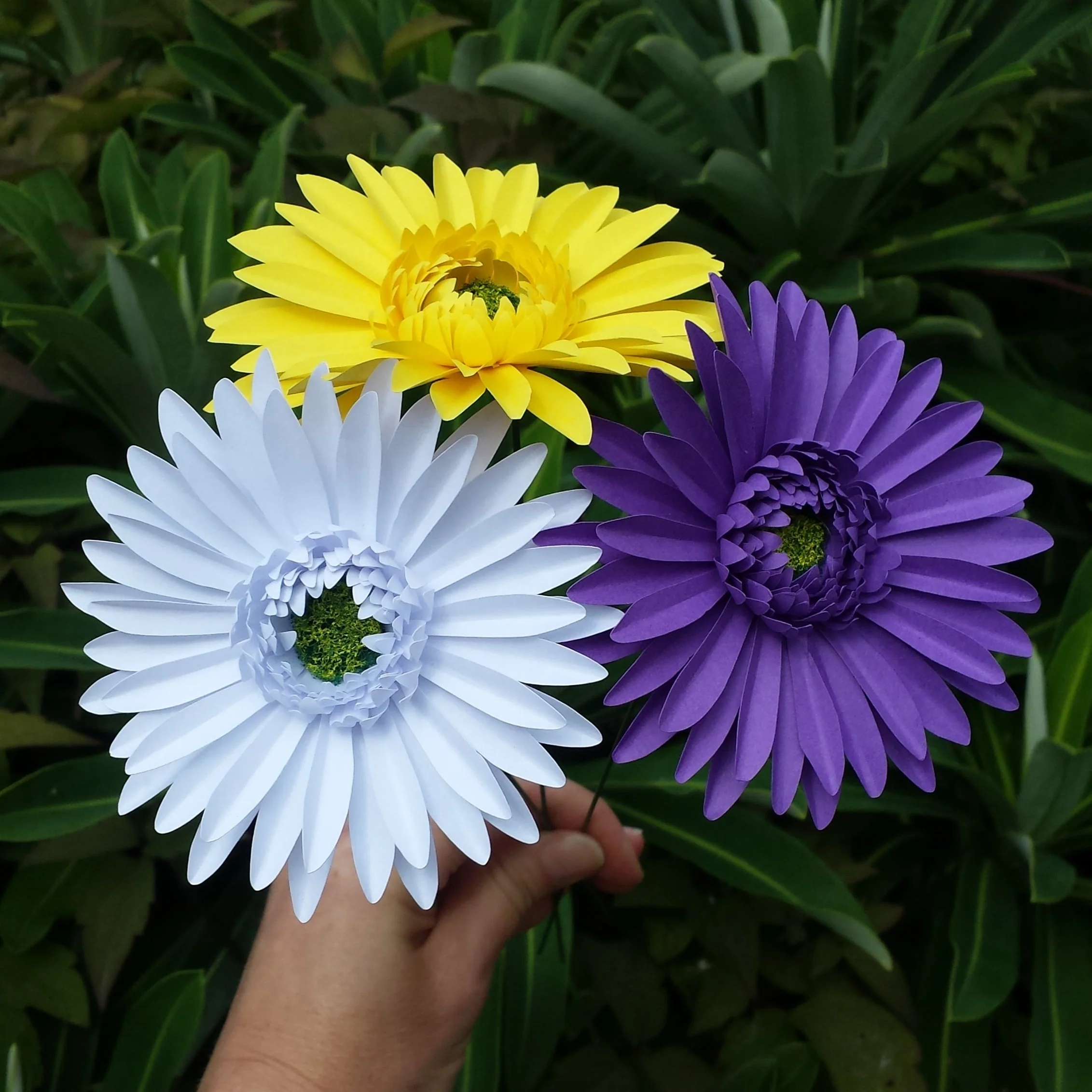 Gerbera Daisy - Handmade Paper Flower - Image 6