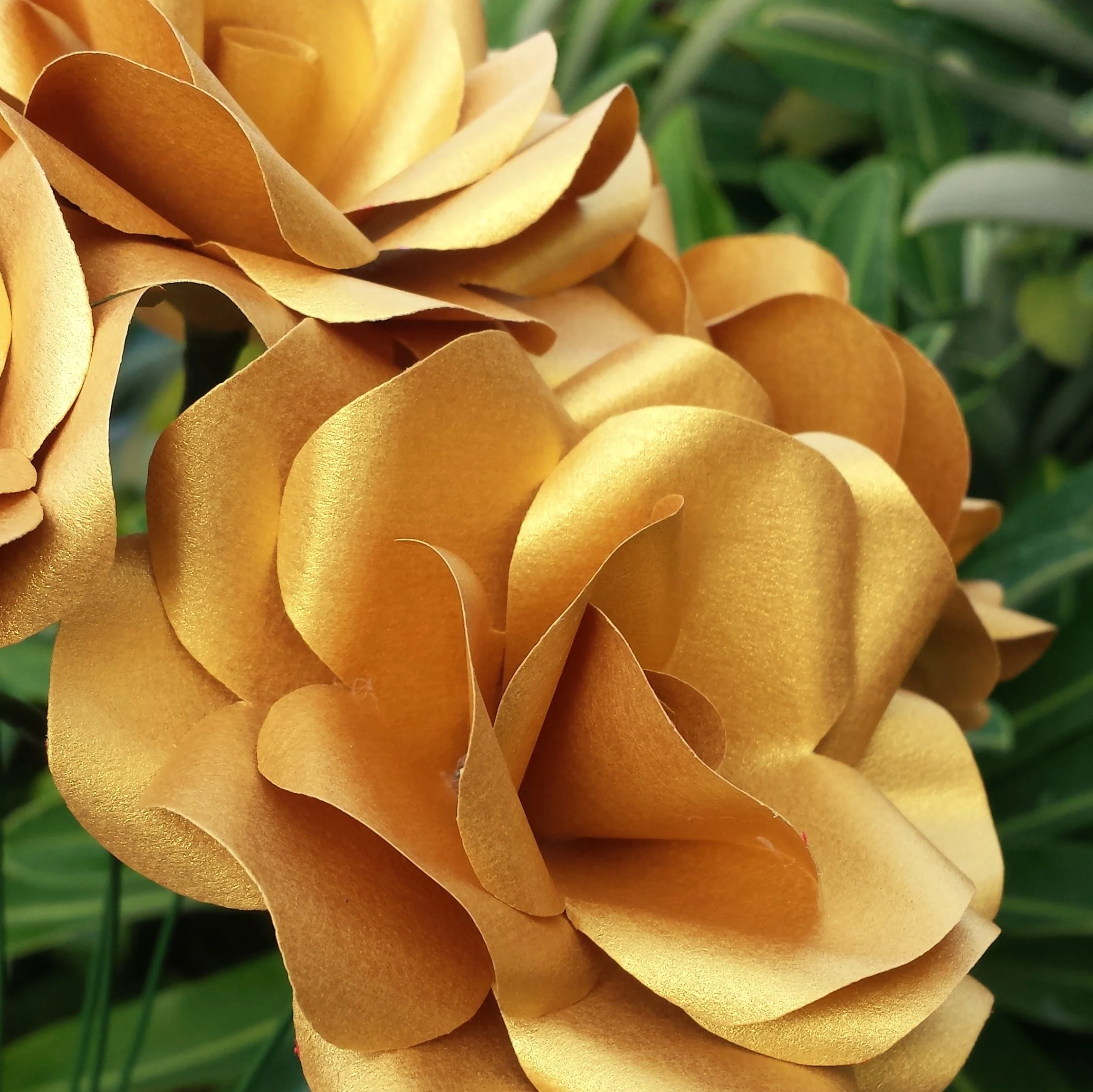 Gold Paper Flowers - Image 5