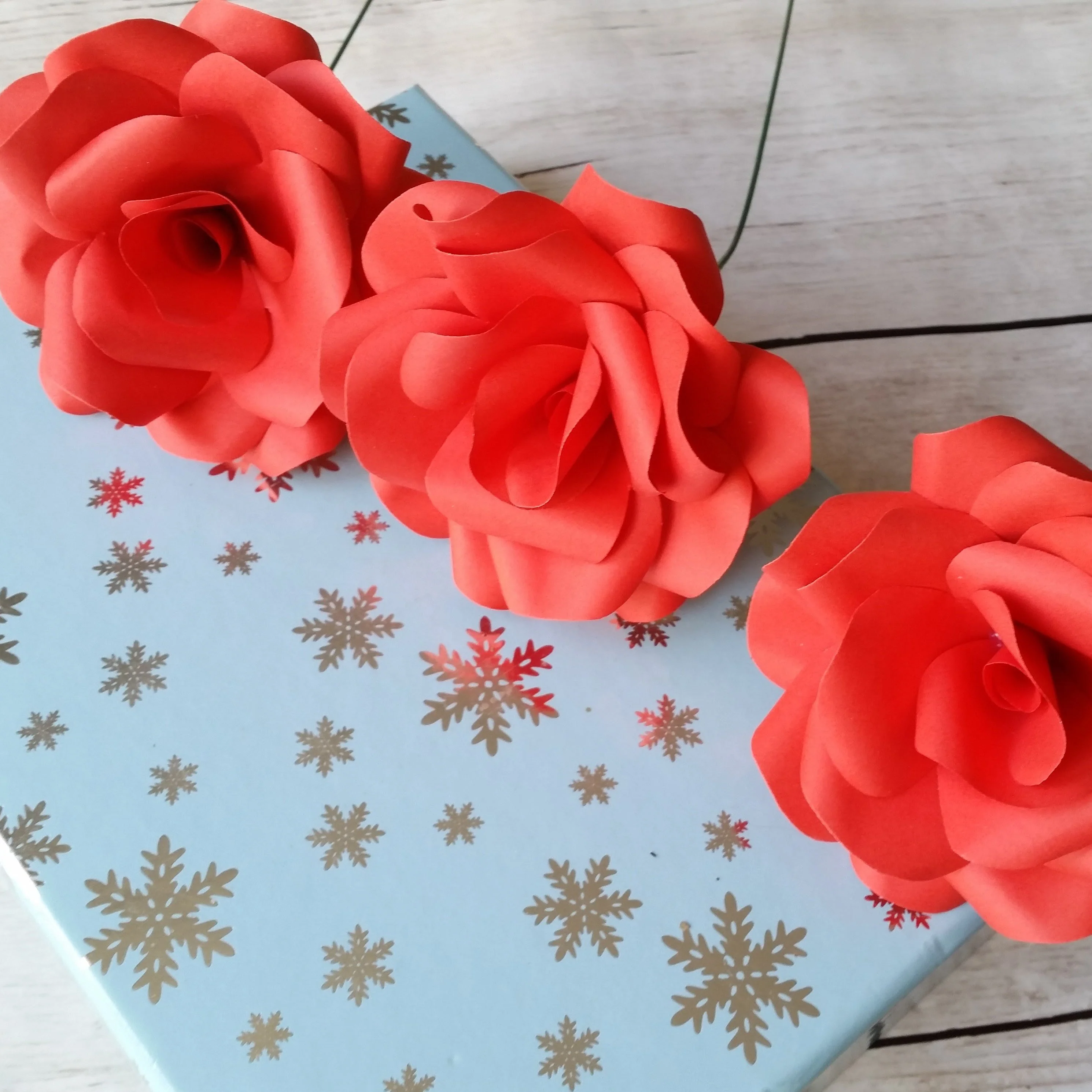 Red Paper Roses - Image 3