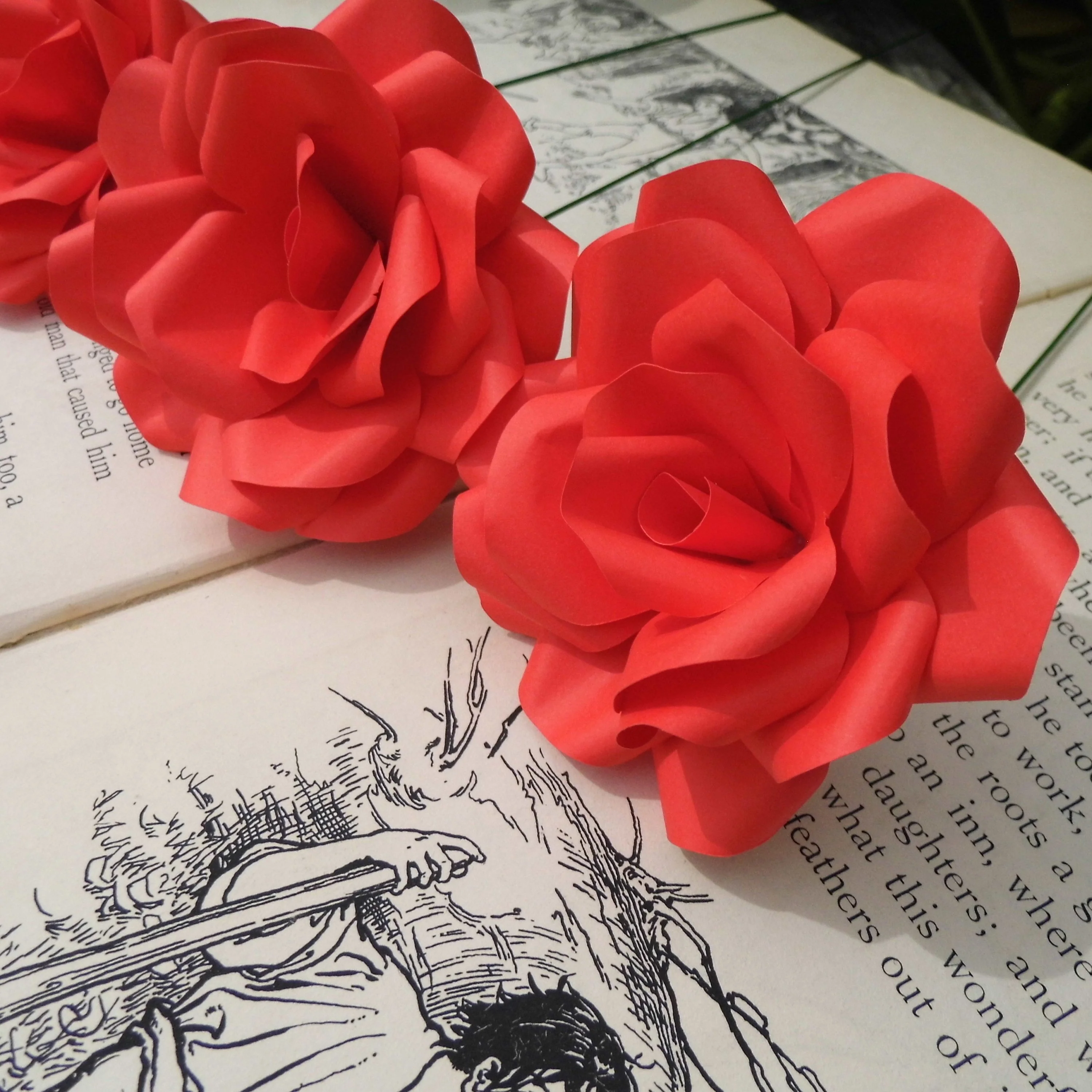 Red Paper Roses - Image 4