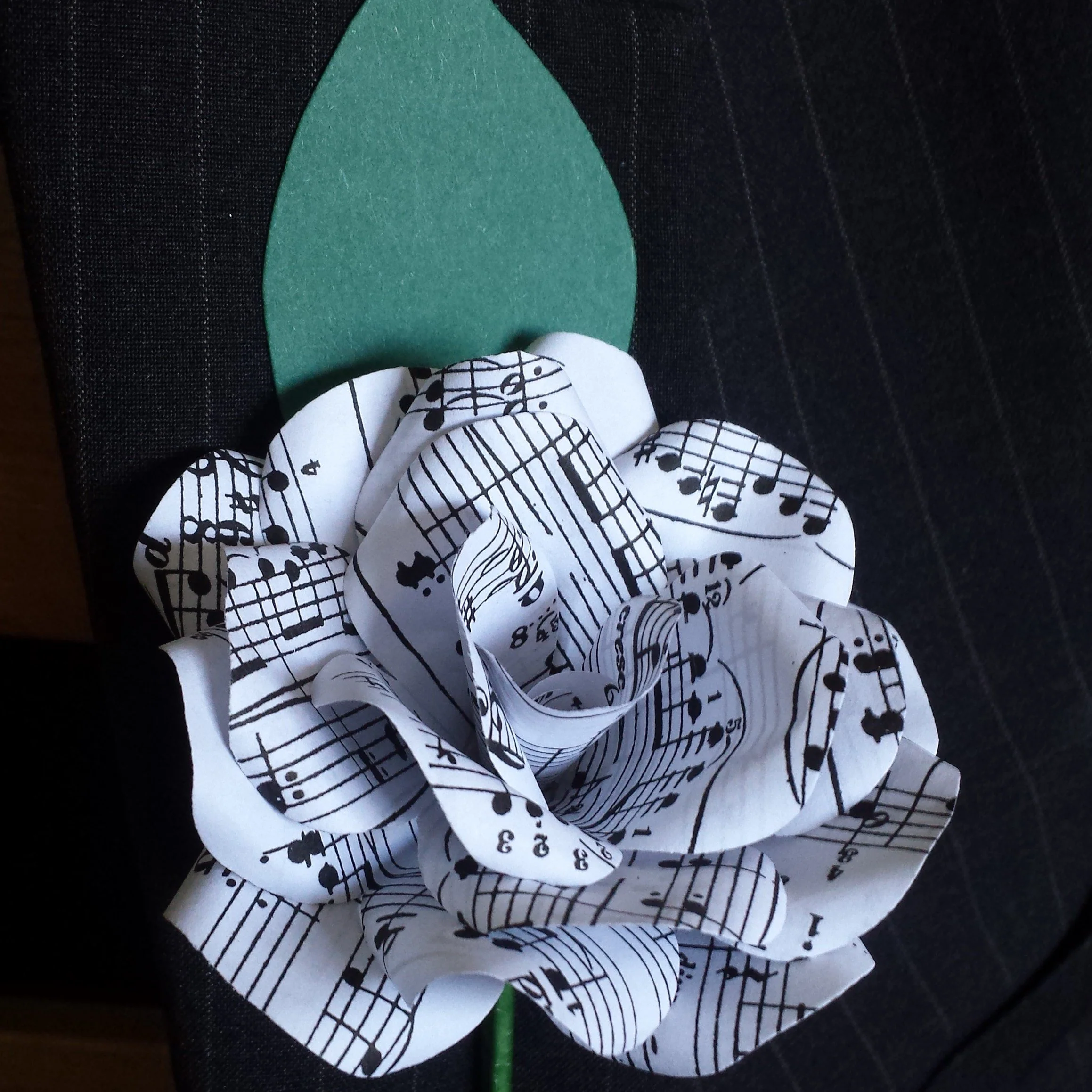 Sheet Music Paper Flower Buttonholes / Boutonnières - Image 5