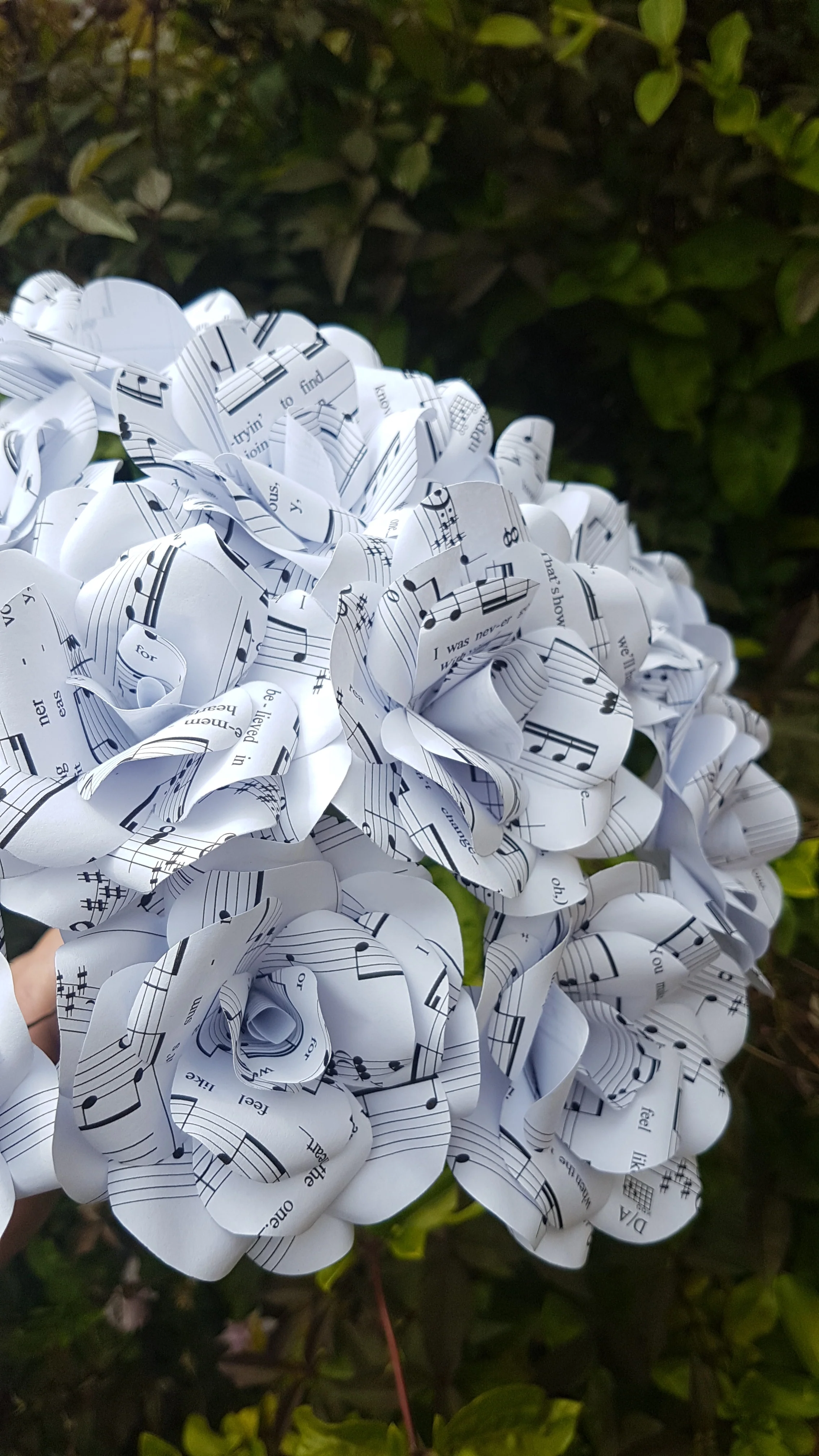 Sheet Music Paper Flowers - Image 12