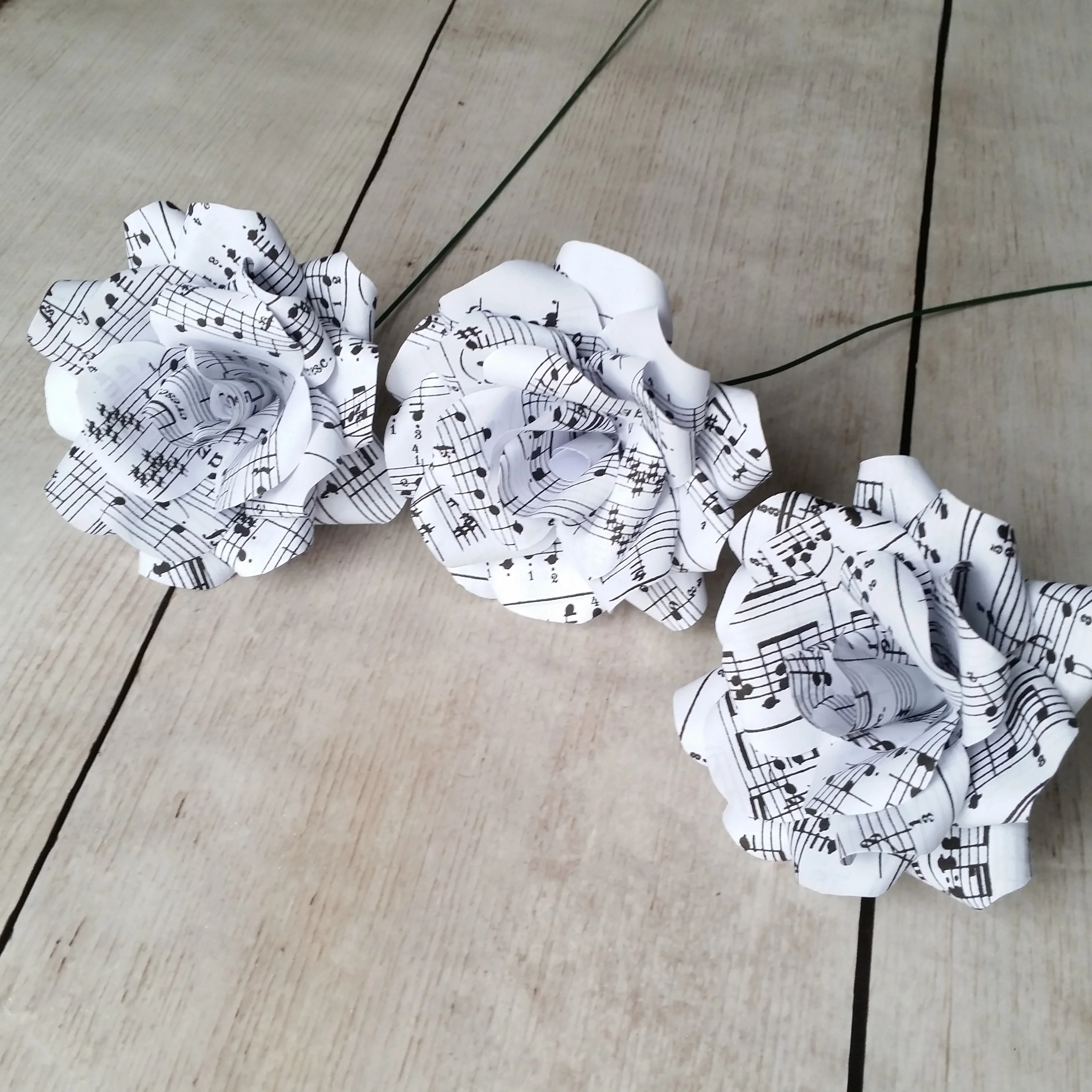 Sheet Music Paper Flowers - Image 6