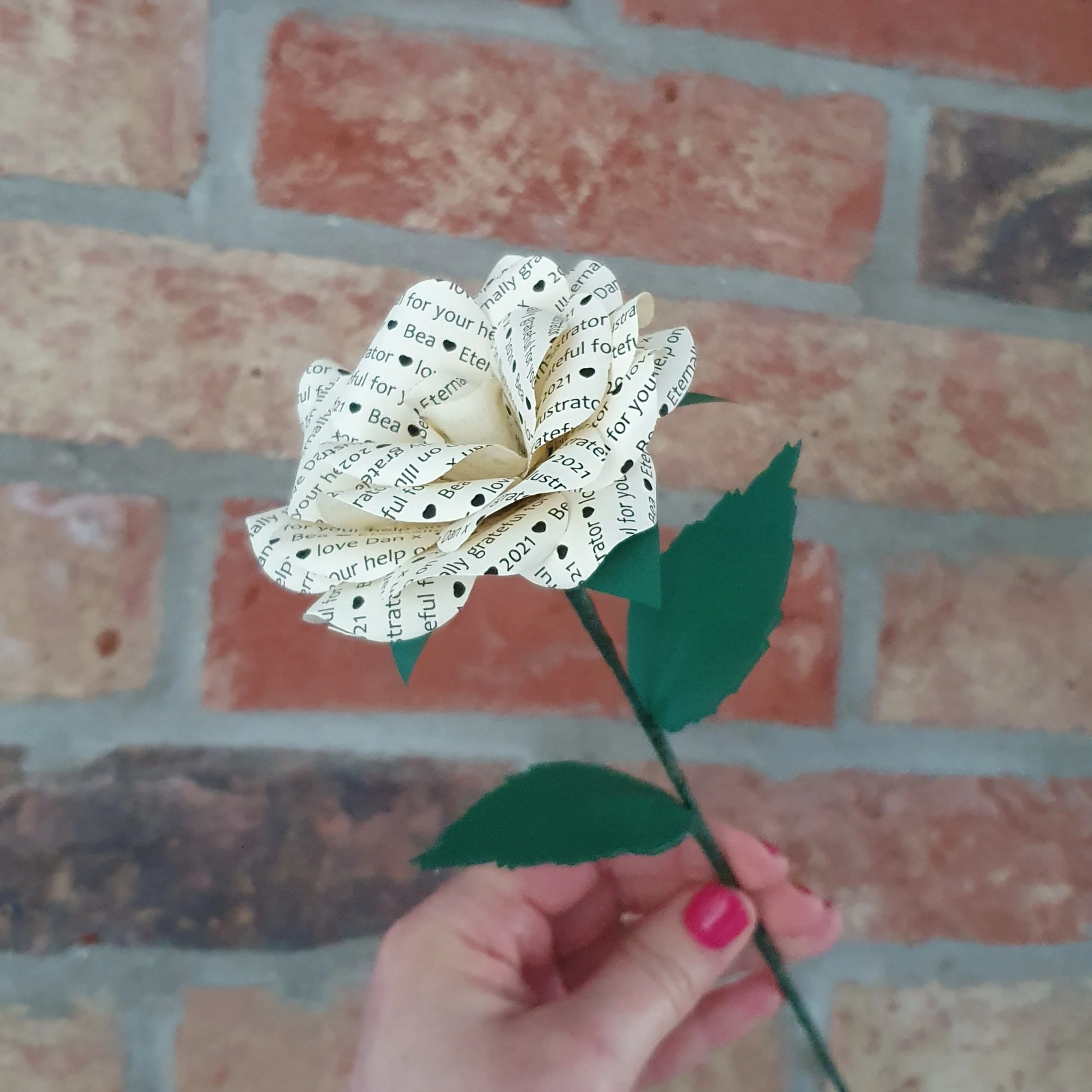 Single Personalised Message Paper Flowers - Image 11