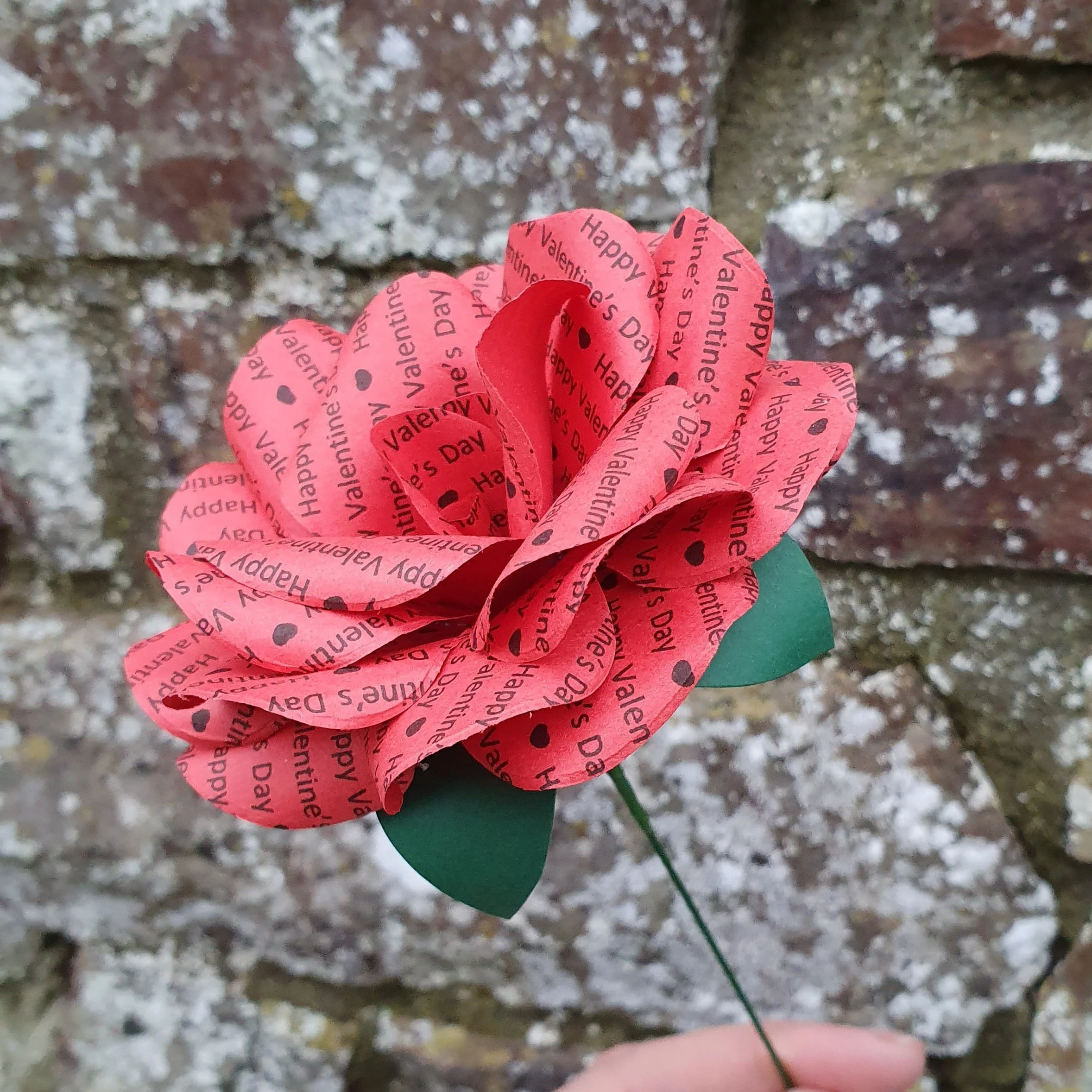 Single Personalised Message Paper Flowers - Image 4