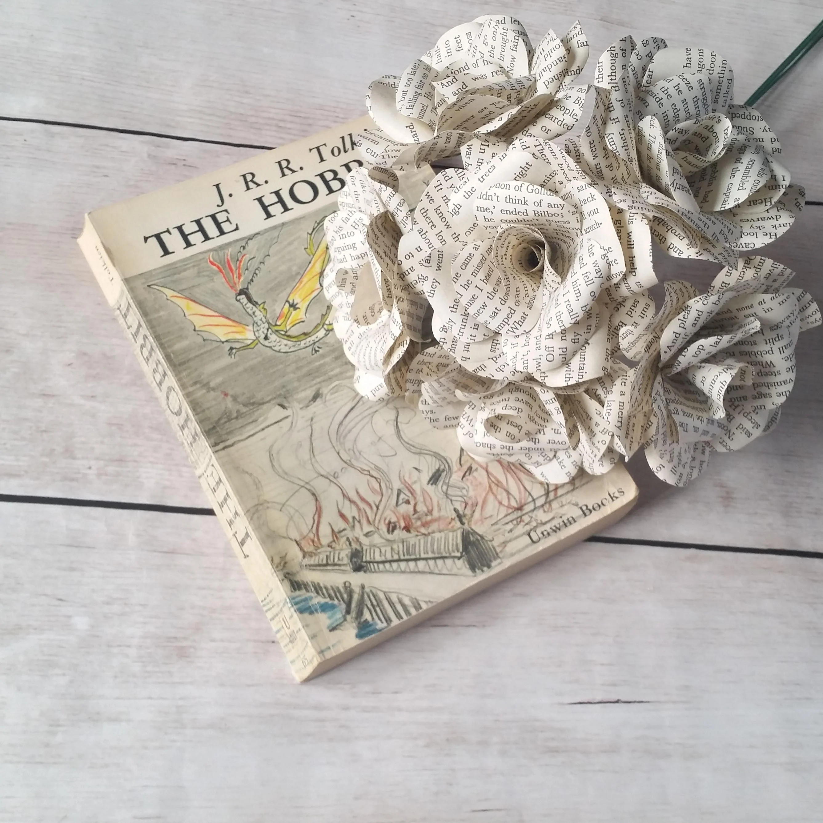 The Hobbit Paper Flowers - Image 3