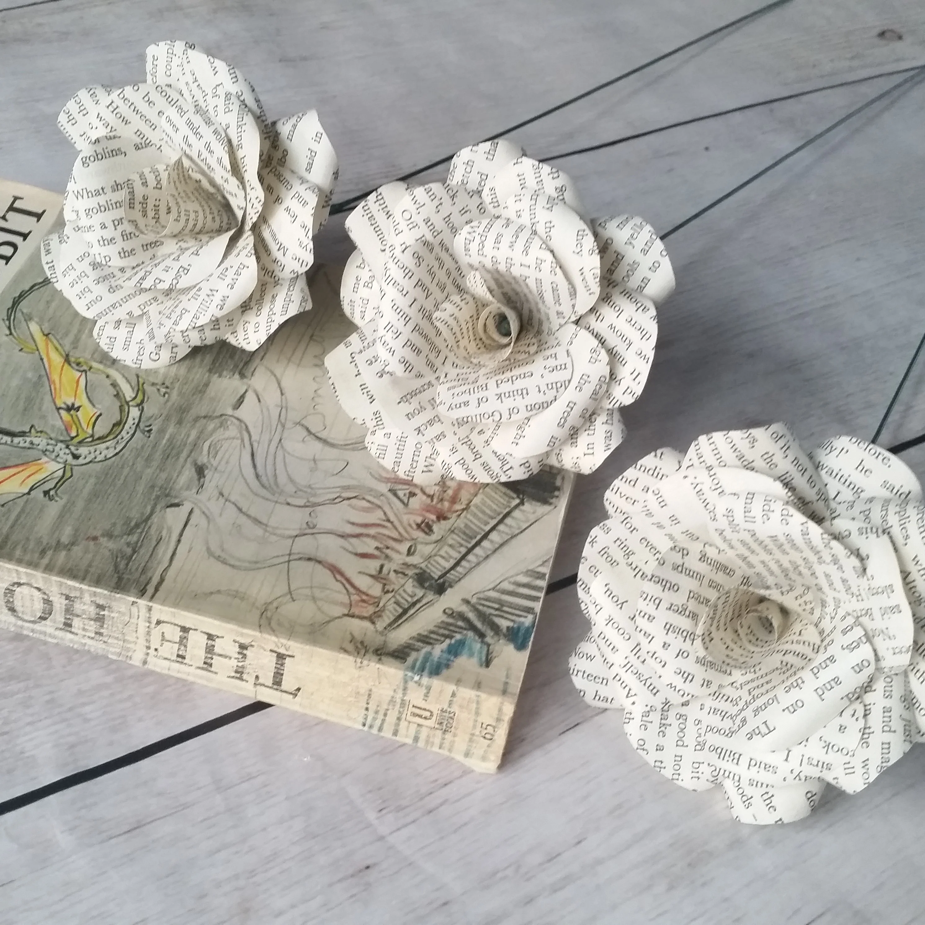 The Hobbit Paper Flowers - Image 6