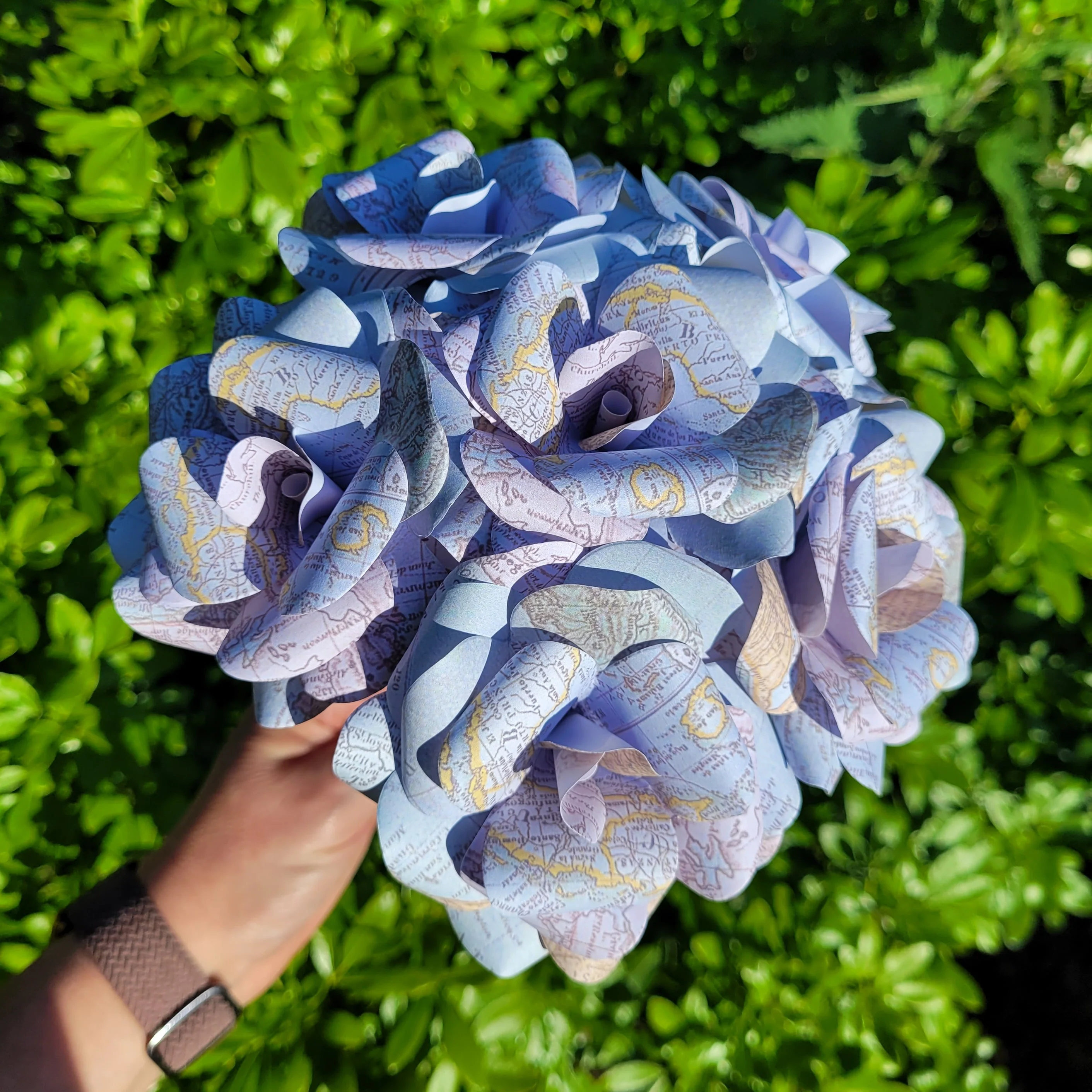 Travel Map Paper Flowers - Image 7